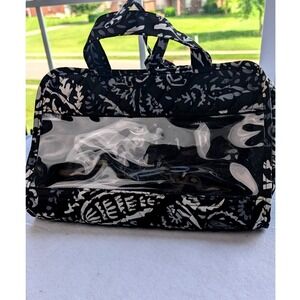Vera Bradley Hanging Travel Organizer Quilted Toiletry Bag Black White Paisley
